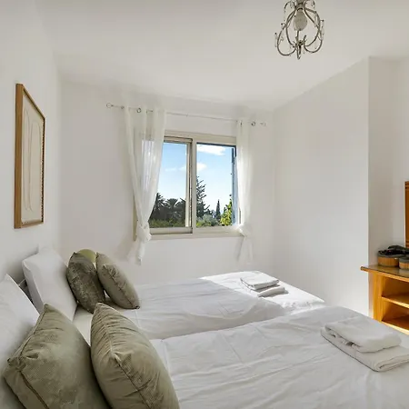 Kastalia Springs 3bd Viilla In Peiya By Vichy Holidays וילה