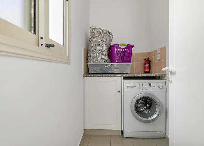 Kastalia Springs 3bd Viilla In Peiya By Vichy Holidays פאפוס