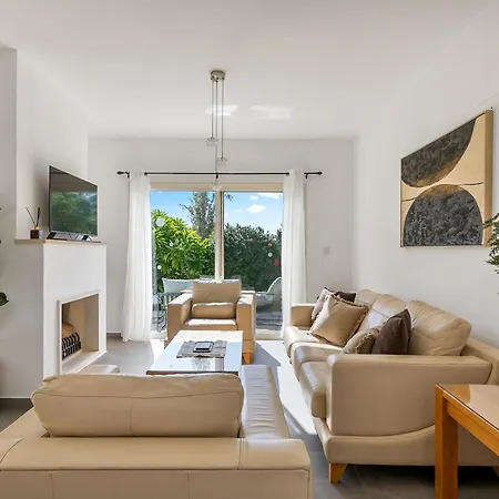 Kastalia Springs 3bd Viilla In Peiya By Vichy Holidays Pafos