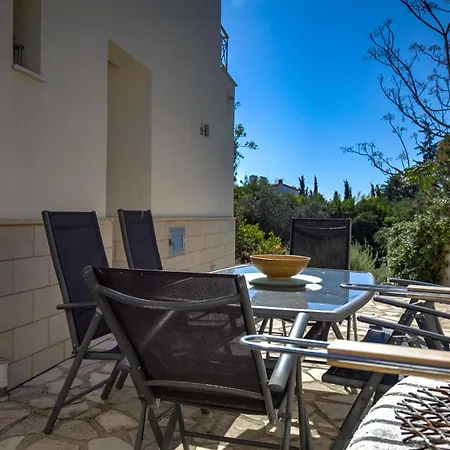 Villa Kastalia Springs 3bd Viilla In Peiya By Vichy Holidays Peyia