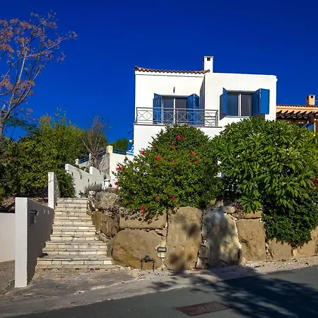 Villa Kastalia Springs 3bd Viilla In Peiya By Vichy Holidays Pafos
