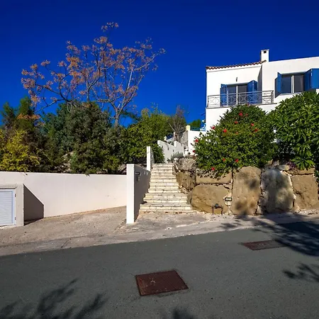 Kastalia Springs 3bd Viilla In Peiya By Vichy Holidays Villa *