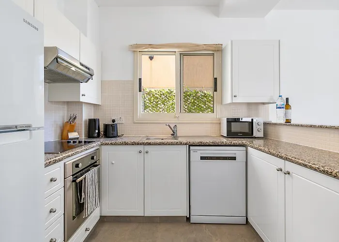 Kastalia Springs 3bd Viilla In Peiya By Vichy Holidays Paphos