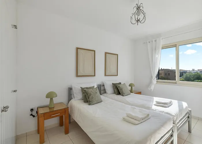 Kastalia Springs 3bd Viilla In Peiya By Vichy Holidays